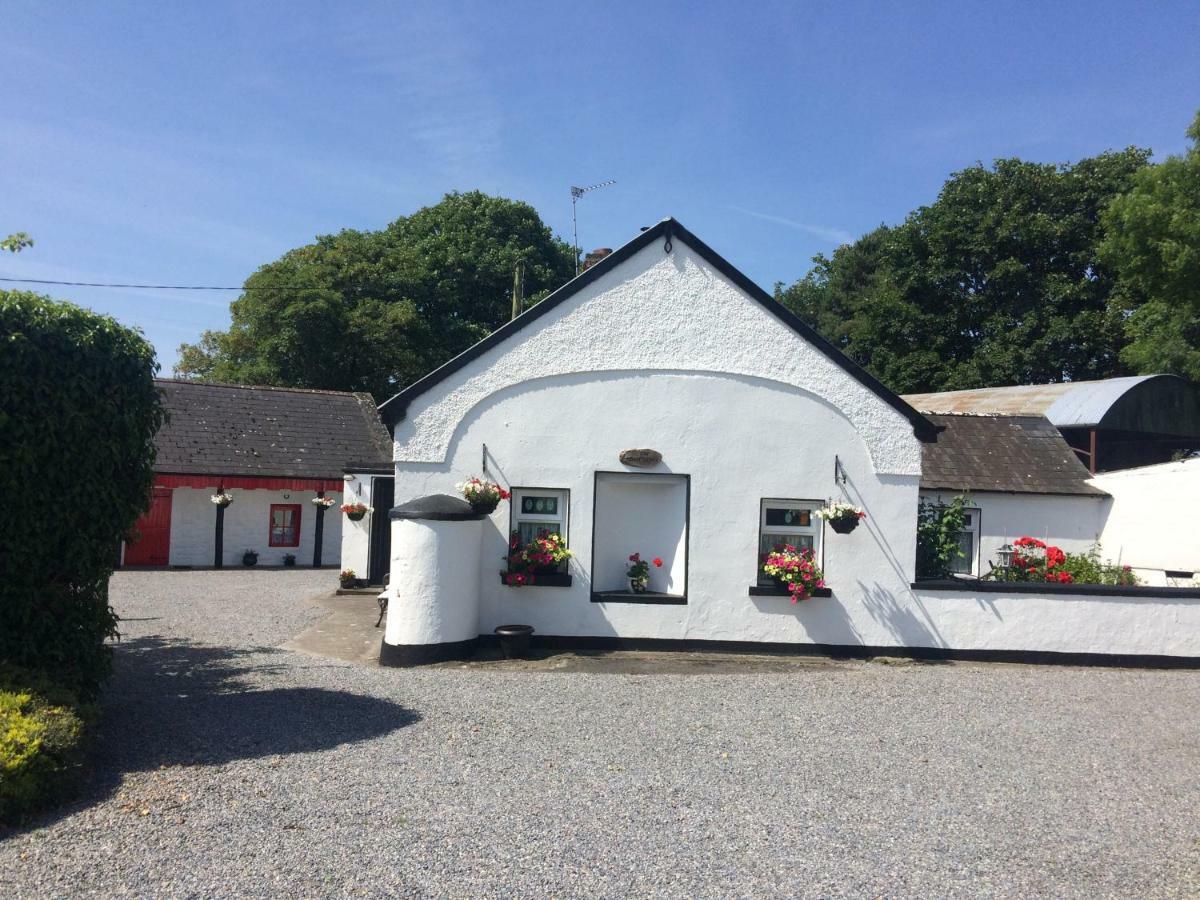 Cummins Cottages Ballycrossaun 외부 사진